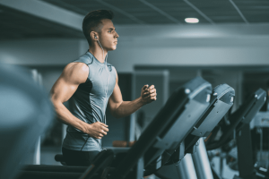 What mental health issues are leading Americans to get back to gyms? 