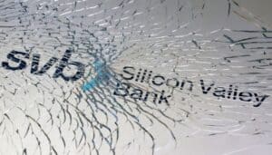 After Silicon Valley Bank collapse: 200 more US banks at risk 