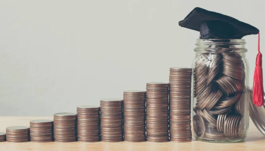A new Pennsylvania law ensures that over 50% of U.S. high school students will now receive personal finance education before graduating. 3 new Pennsylvania law